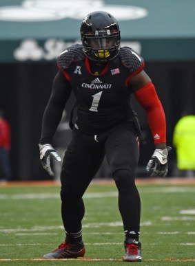 Dec 6, 2014; Cincinnati, OH, USA; Cincinnati Bearcats linebacker Jeff Luc (1) during the second half at Paul Brown Stadium. Mandatory Credit: Mike DiNovo-USA TODAY Sports