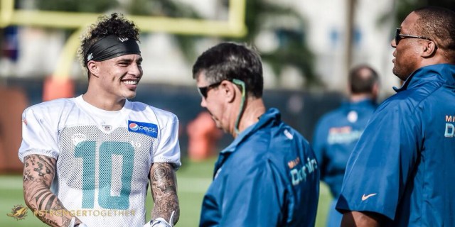 Yeah, Lazor don;t look at his hair...