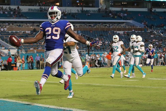 MIAMI GARDENS, FL - SEPTEMBER 27: Karlos Williams #29 of the Buffalo Bills scores a touchdown during a game against the Miami Dolphins at Sun Life Stadium on September 27, 2015 in Miami Gardens, Florida. (Photo by Mike Ehrmann/Getty Images)